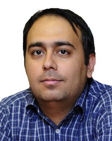 یک عکس چند نکته ؛ زنده باد بابا رجب ، آفرین بر محمد رضا گلزار