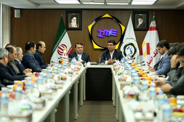 امضای تفاهمنامه بانک انصار و شرکت بورس کالای ایران