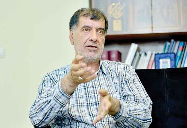 روحانی باید رئیسجمهور نظام بماند