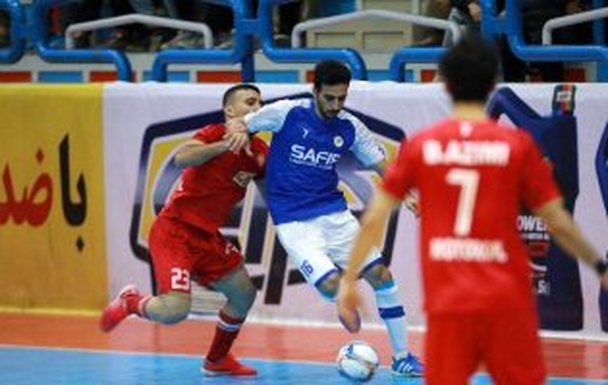 قهرمان نیمفصل امروز معلوم میشود