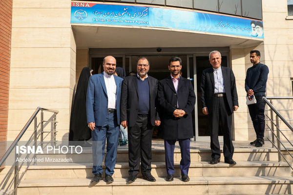 رفع فیلترها همت همگانی میطلبد/سرویس مشابه تلگرام نداریم