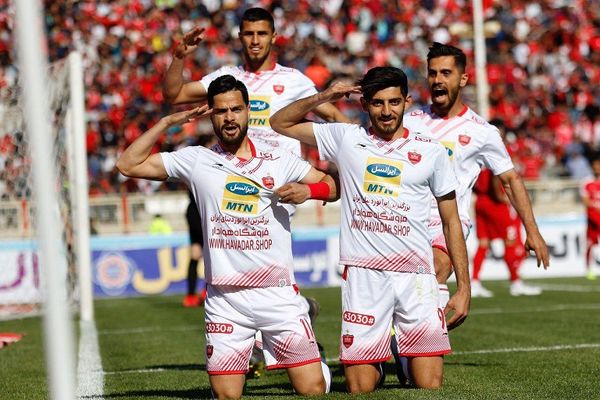 کدام تیم به سلطه پرسپولیسیها در لیگ پایان می دهد؟